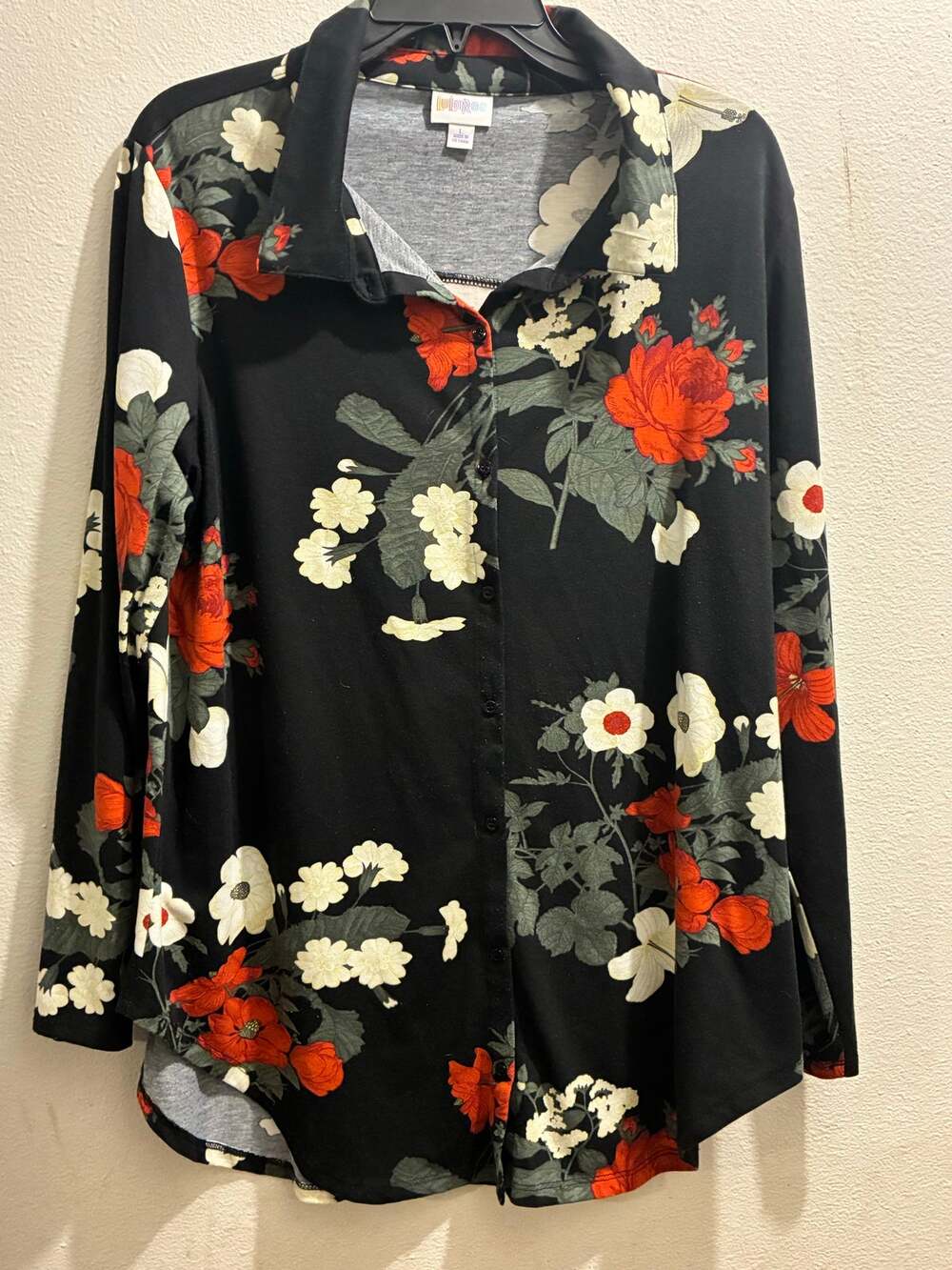 LuLaRoe Black Floral Long Sleeve Button Down Shirt Size L